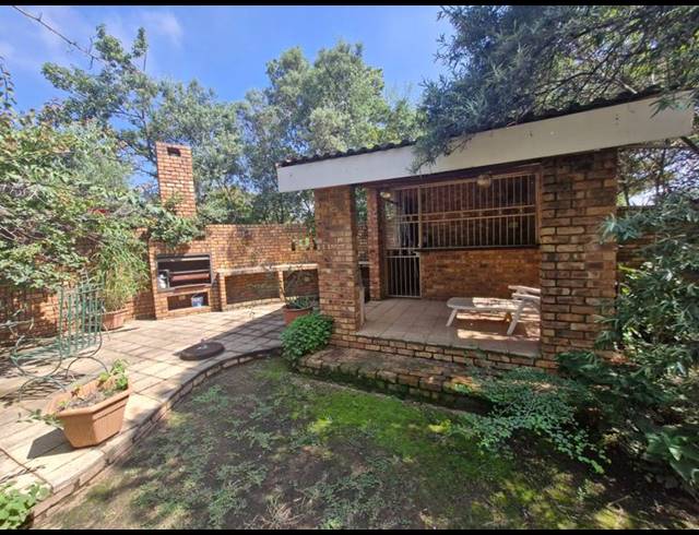 FARM FOR SALE IN LAEZONIA